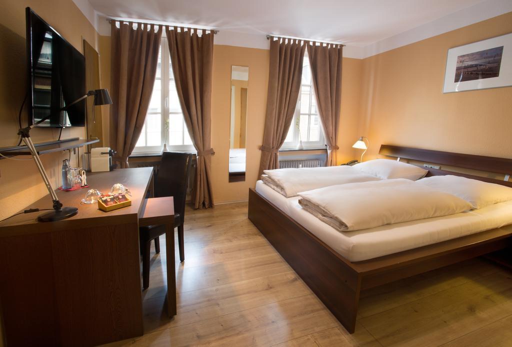 Stadthotel Juelich Buitenkant foto