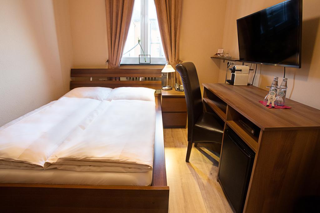 Stadthotel Juelich Buitenkant foto